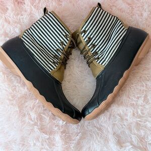 Stylish Striped Black and Tan Women's Boots